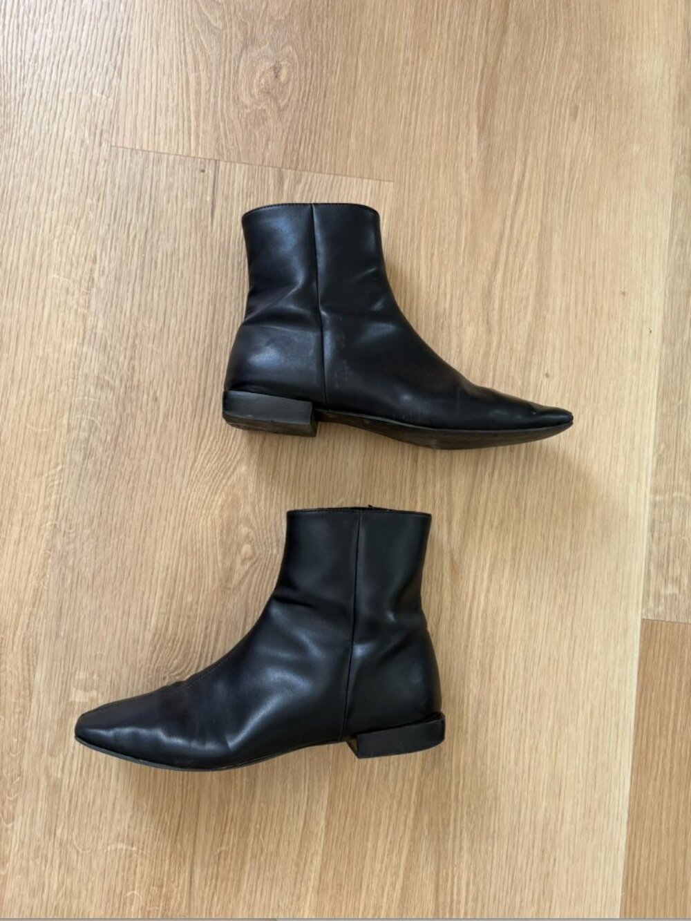 Linea Paolo Black 70s Style Ankle Booties Faux Leather Size 7